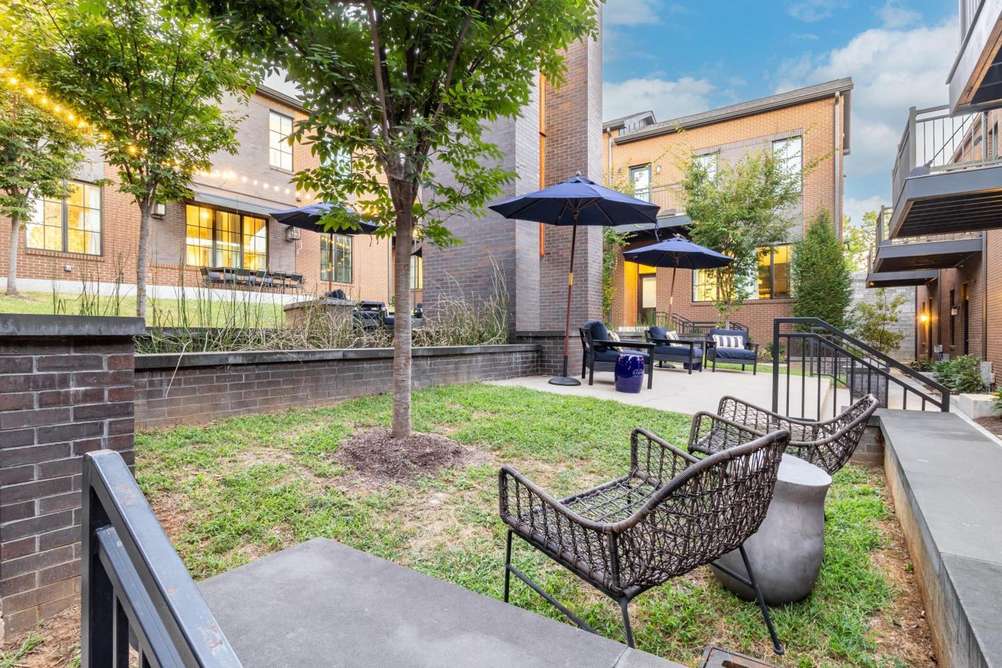 The Magnolia By Avantstay Apartment