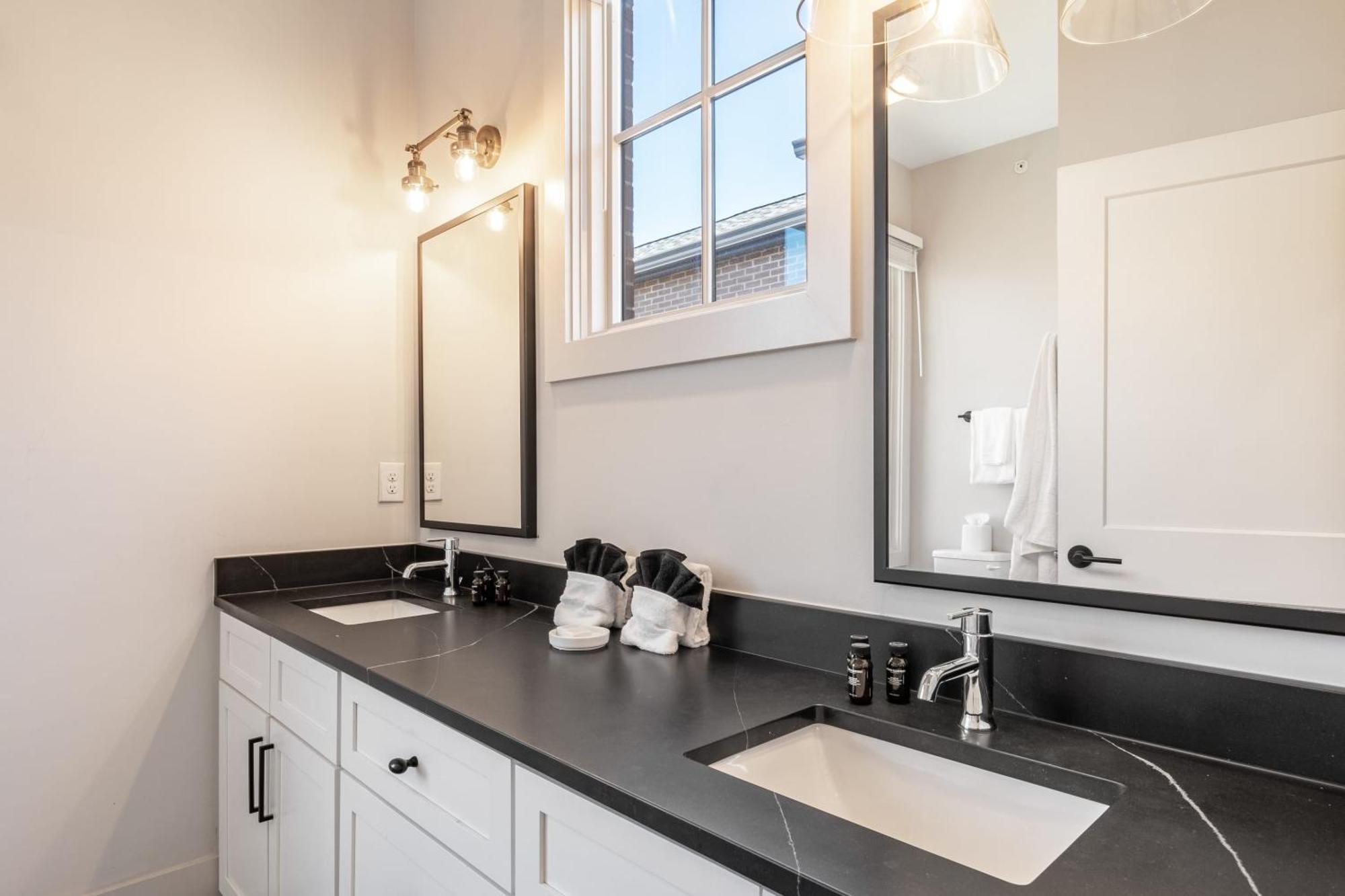 The Magnolia By Avantstay Apartment